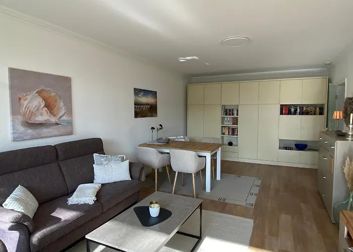 Domizil Strandallee 30 Domizil Strandallee 30 06 *